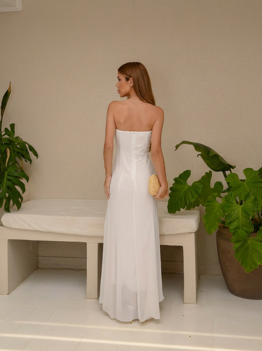 VESTIDO LONGO TOMARA QUE CAIA COM FLOR 3D REMOVÍVEL OFF WHITE