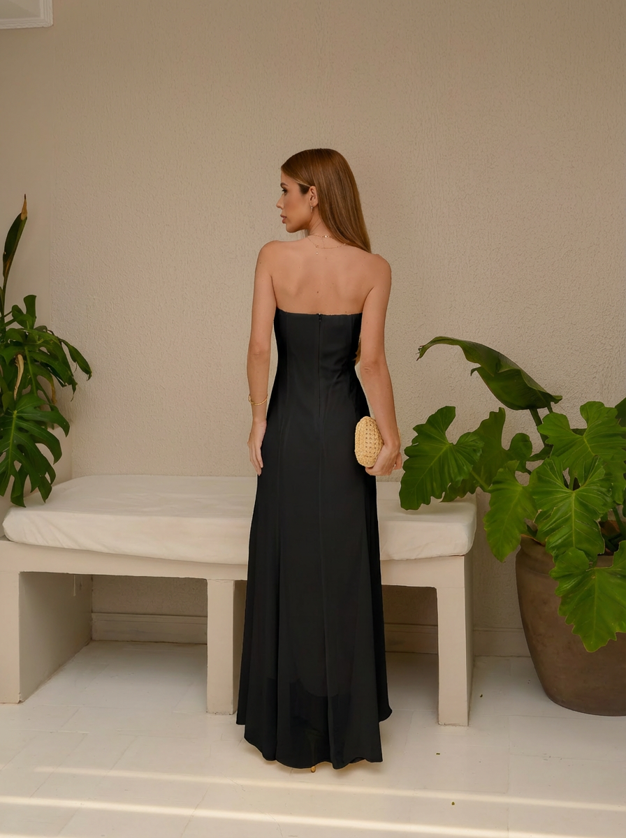 VESTIDO LONGO TOMARA QUE CAIA COM FLOR 3D REMOVÍVEL PRETO