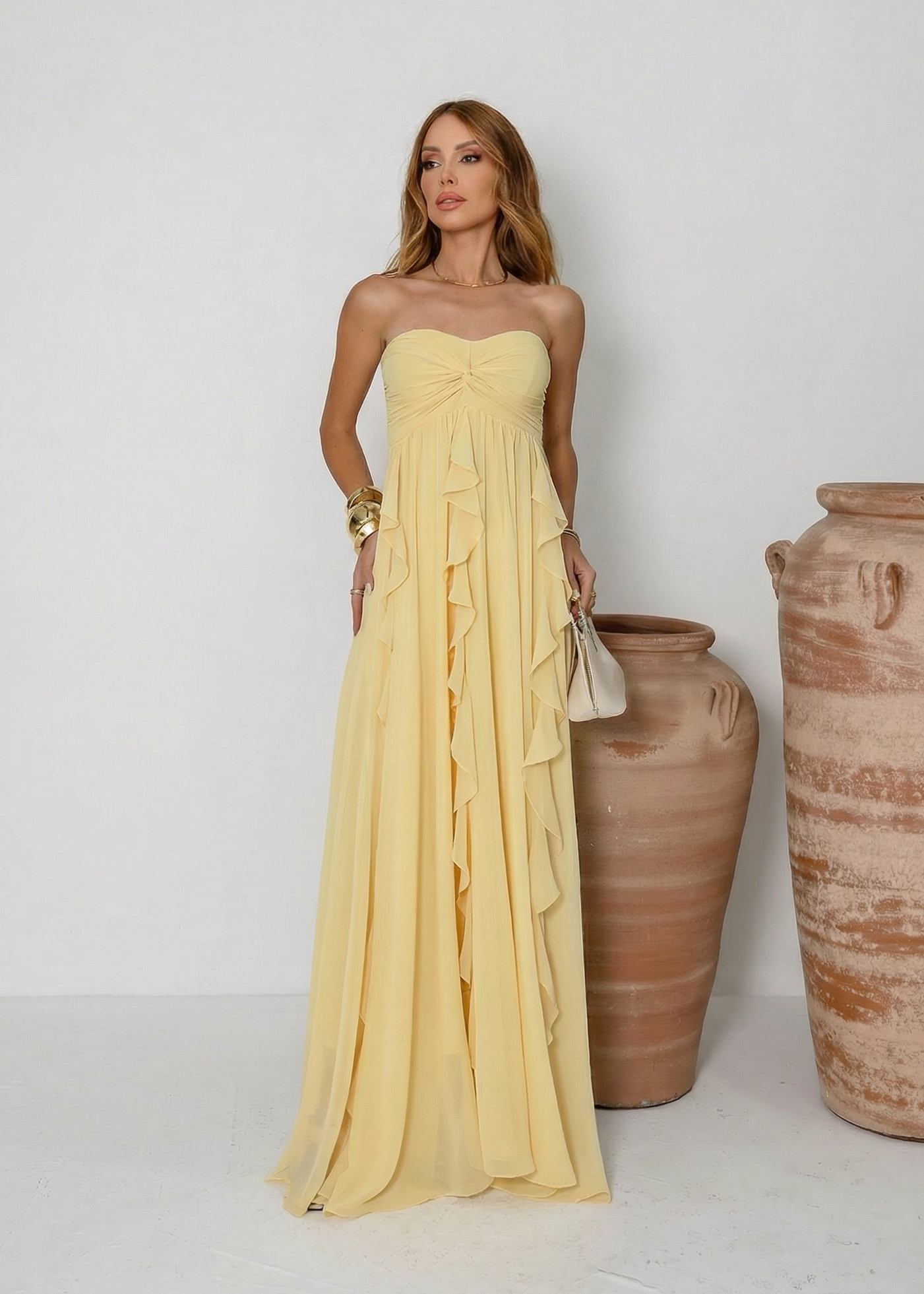 VESTIDO LONGO TOMARA QUE CAIA COM BABADOS CASCATA AMARELO