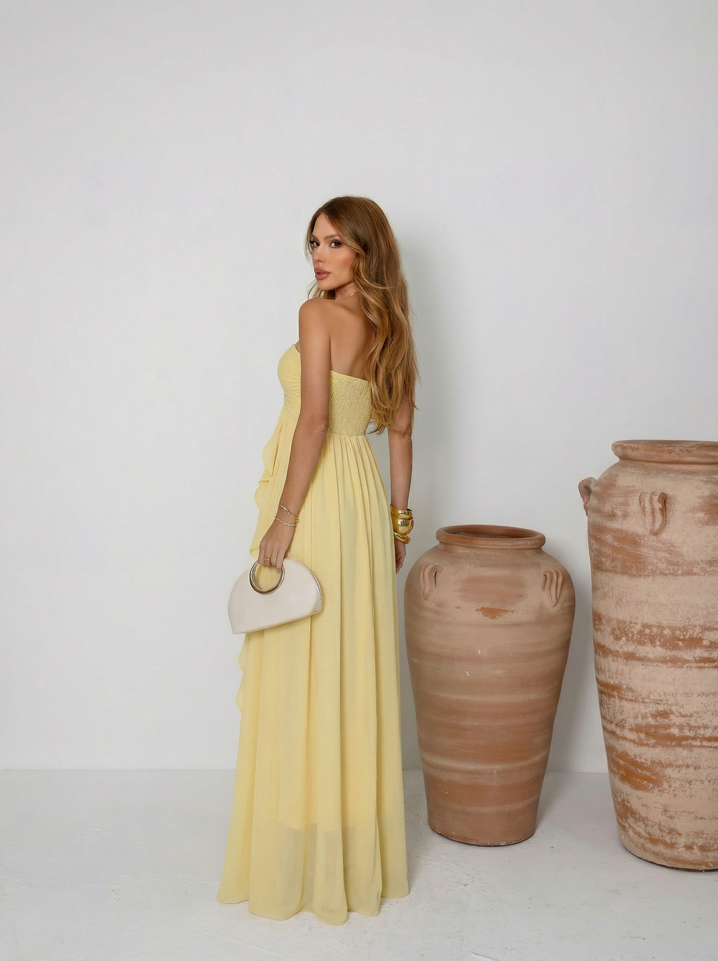 VESTIDO LONGO TOMARA QUE CAIA COM BABADOS CASCATA AMARELO