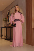 VESTIDO LONGO MANGA BALÃO COM RENDA ROSA