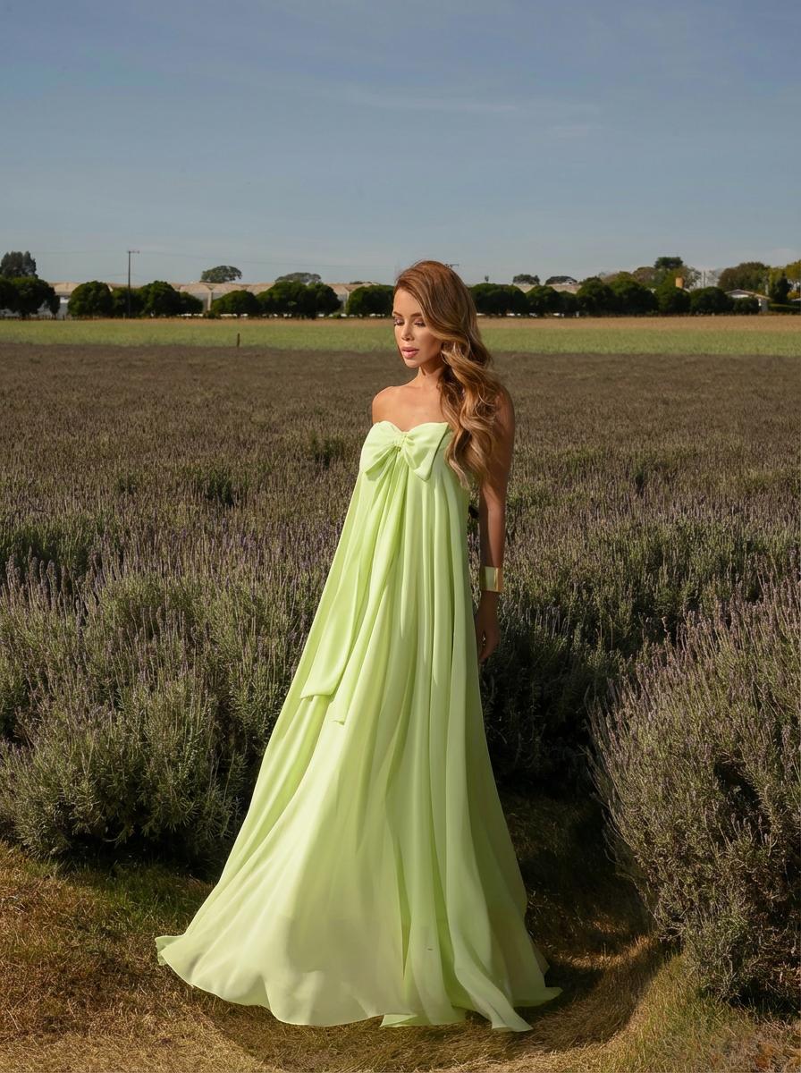 VESTIDO LONGO FLUÍDO DECOTE RETO COM LAÇO VERDE