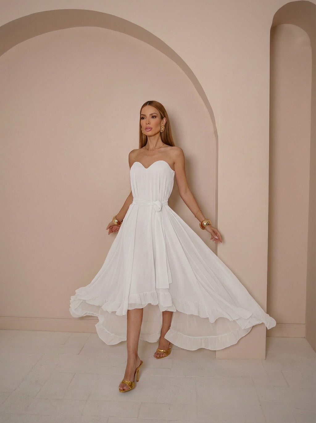 VESTIDO MIDI TOMARA QUE CAIA DECOTE CORAÇÃO BARRA ASSIMÉTRICA OFF WHITE