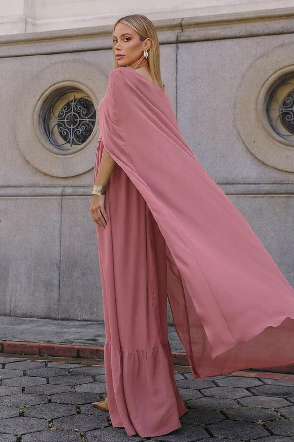 VESTIDO LONGO COM CAPA E DETALHE DE RENDA ROSA