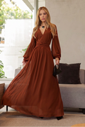 VESTIDO LONGO DECOTE V COM MANGA BUFANTE E TORÇÃO NA CINTURA TERRACOTA