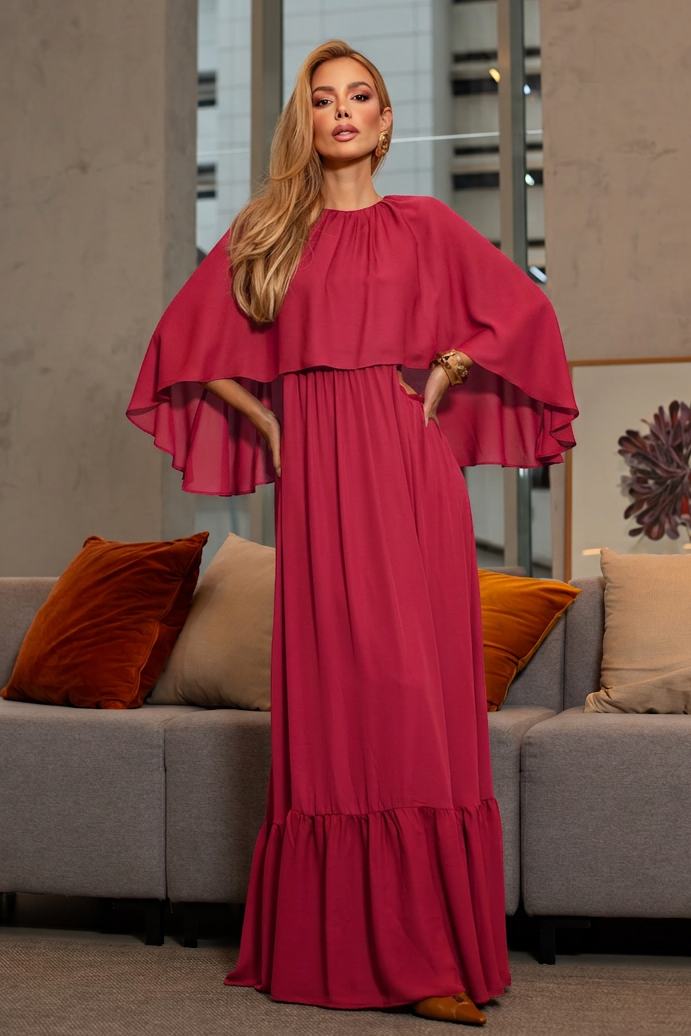 VESTIDO LONGO COM CAPA E BABADO NA BARRA VERMELHO