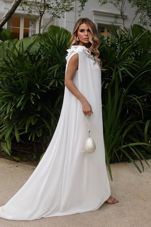 VESTIDO LONGO UM OMBRO COM BABADOS E FAIXA NA CINTURA OFF WHITE