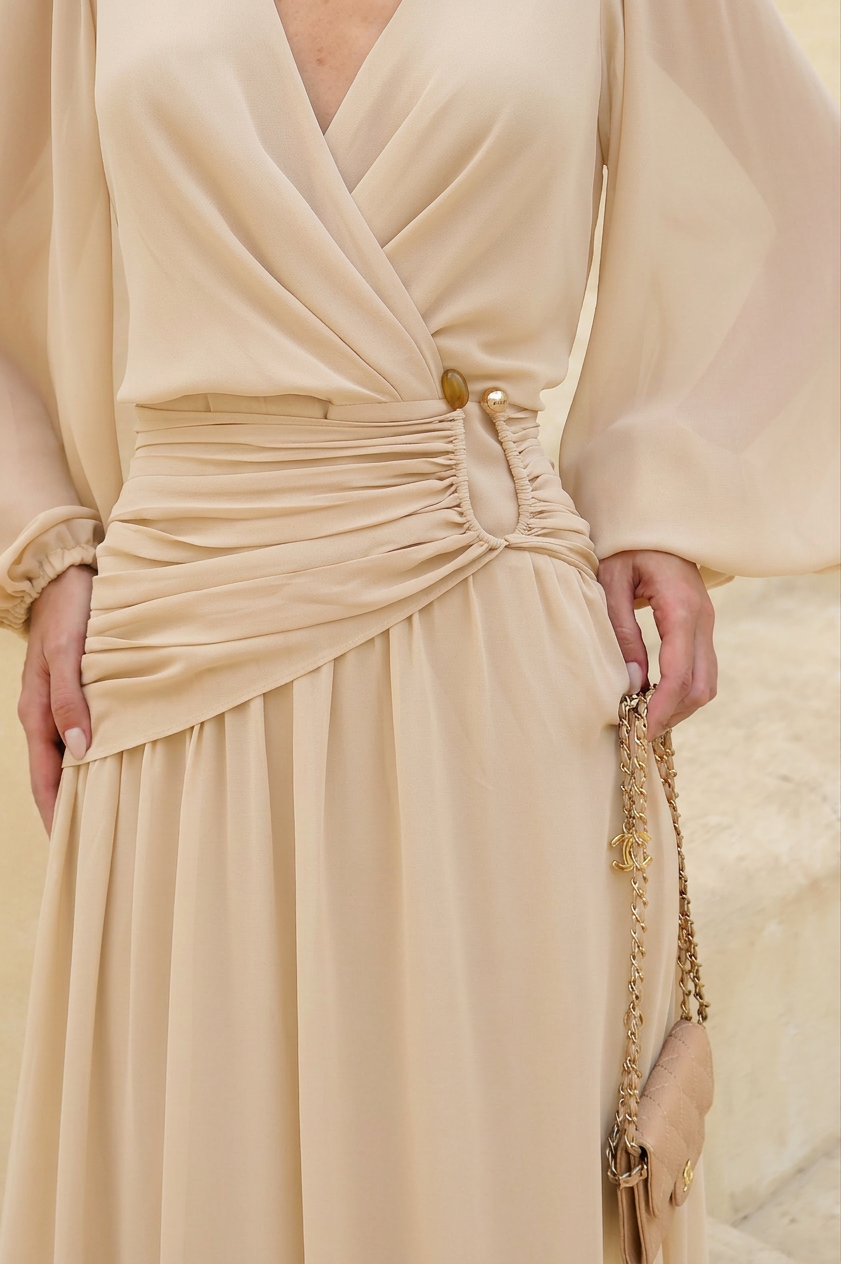VESTIDO LONGO DECOTE V TRANSPASSADO COM FRANZIDO NA CINTURA CHAMPAGNE