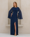 VESTIDO LONGO DRAPEADO COM MANGA SINO E FENDA AZUL