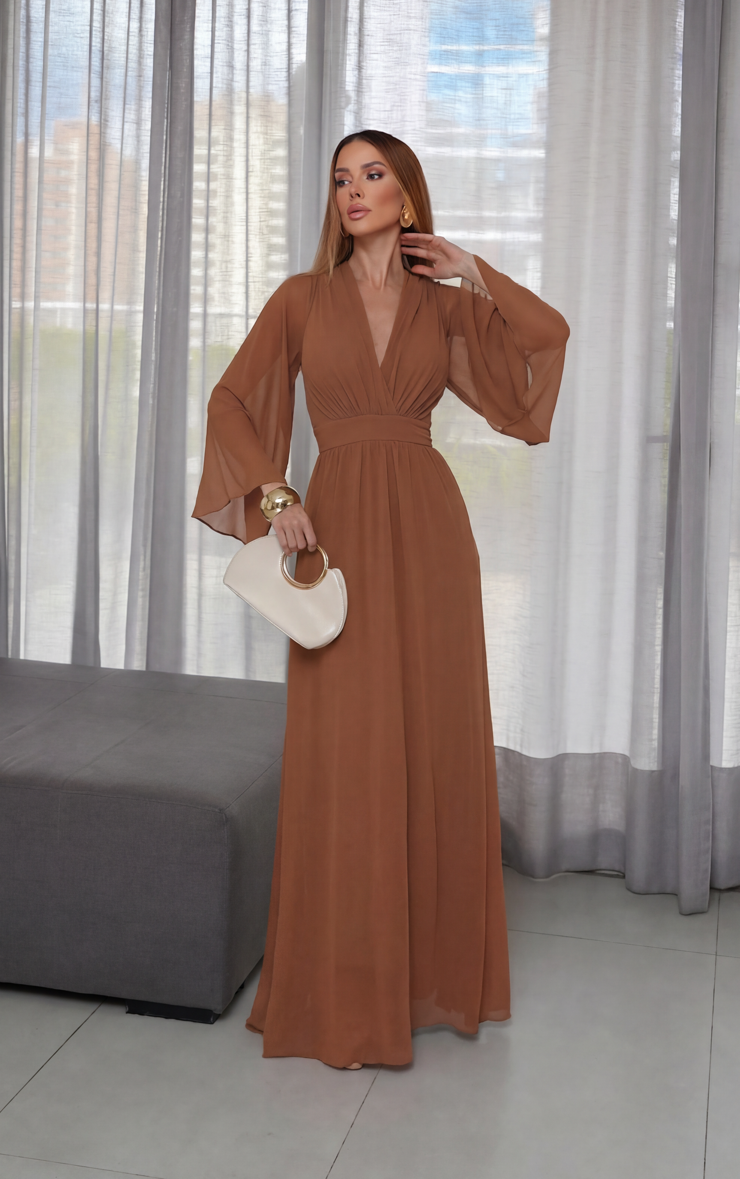 VESTIDO LONGO DECOTE V COM MANGA SINO MARROM