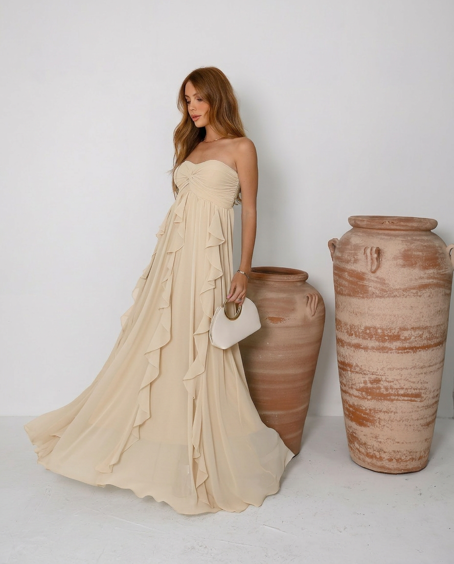 VESTIDO LONGO TOMARA QUE CAIA COM BABADOS CASCATA AREIA