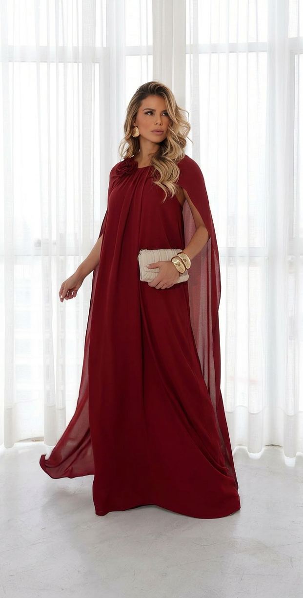 VESTIDO LONGO COM CAPA MARSALA
