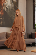 VESTIDO LONGO DECOTE V COM ALÇAS FINAS E CAPA CARAMELO