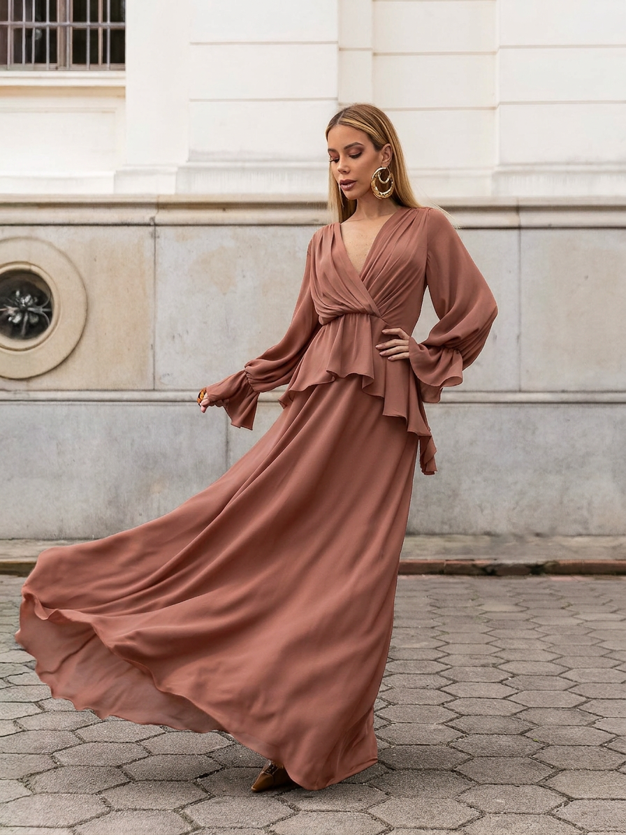 VESTIDO LONGO DECOTE V TRANSPASSADO COM PEPLUM E MANGA BUFANTE MARROM