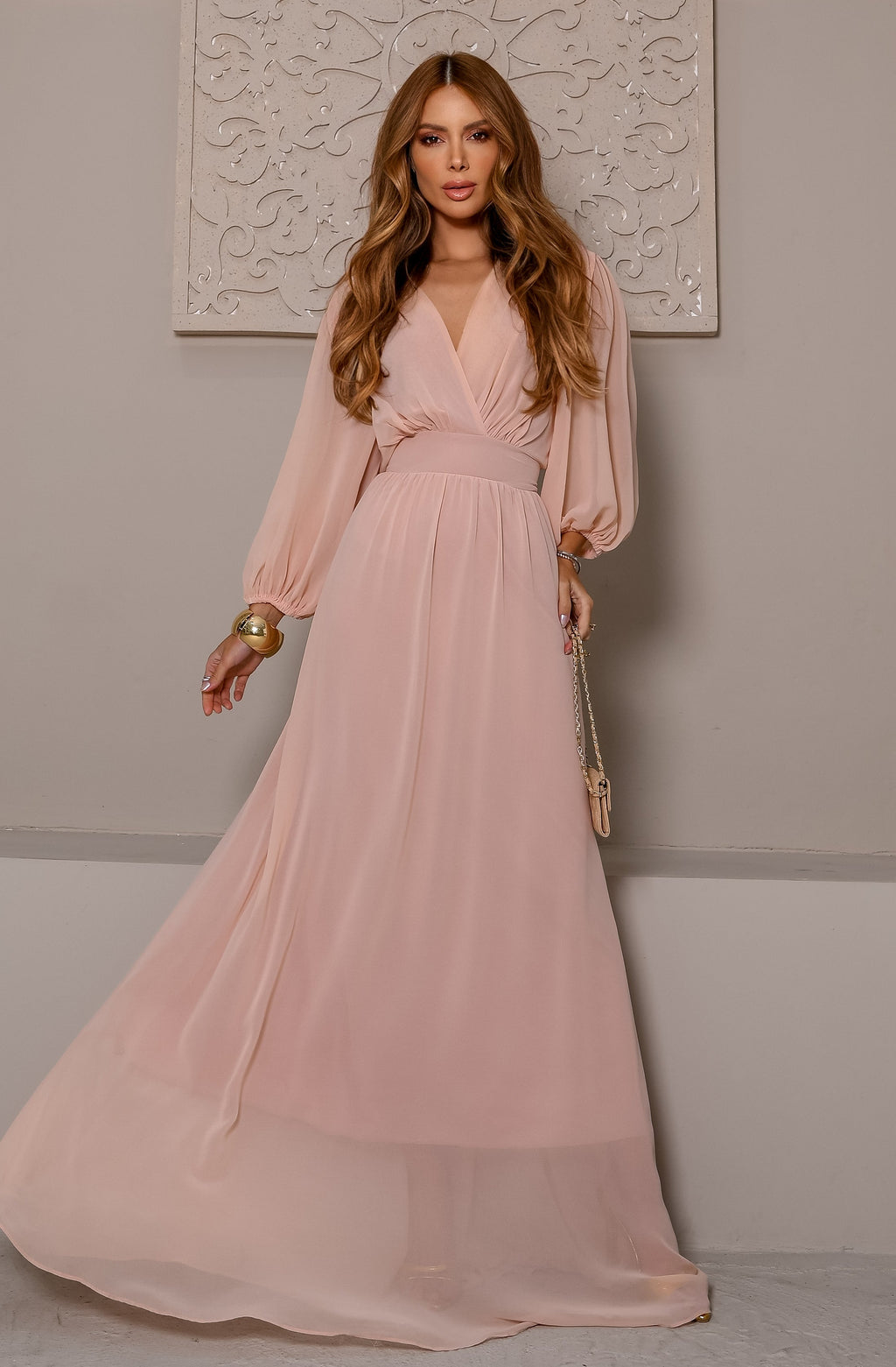 VESTIDO LONGO DECOTE V TRANSPASSADO COM MANGA BUFANTE NUDE ROSE