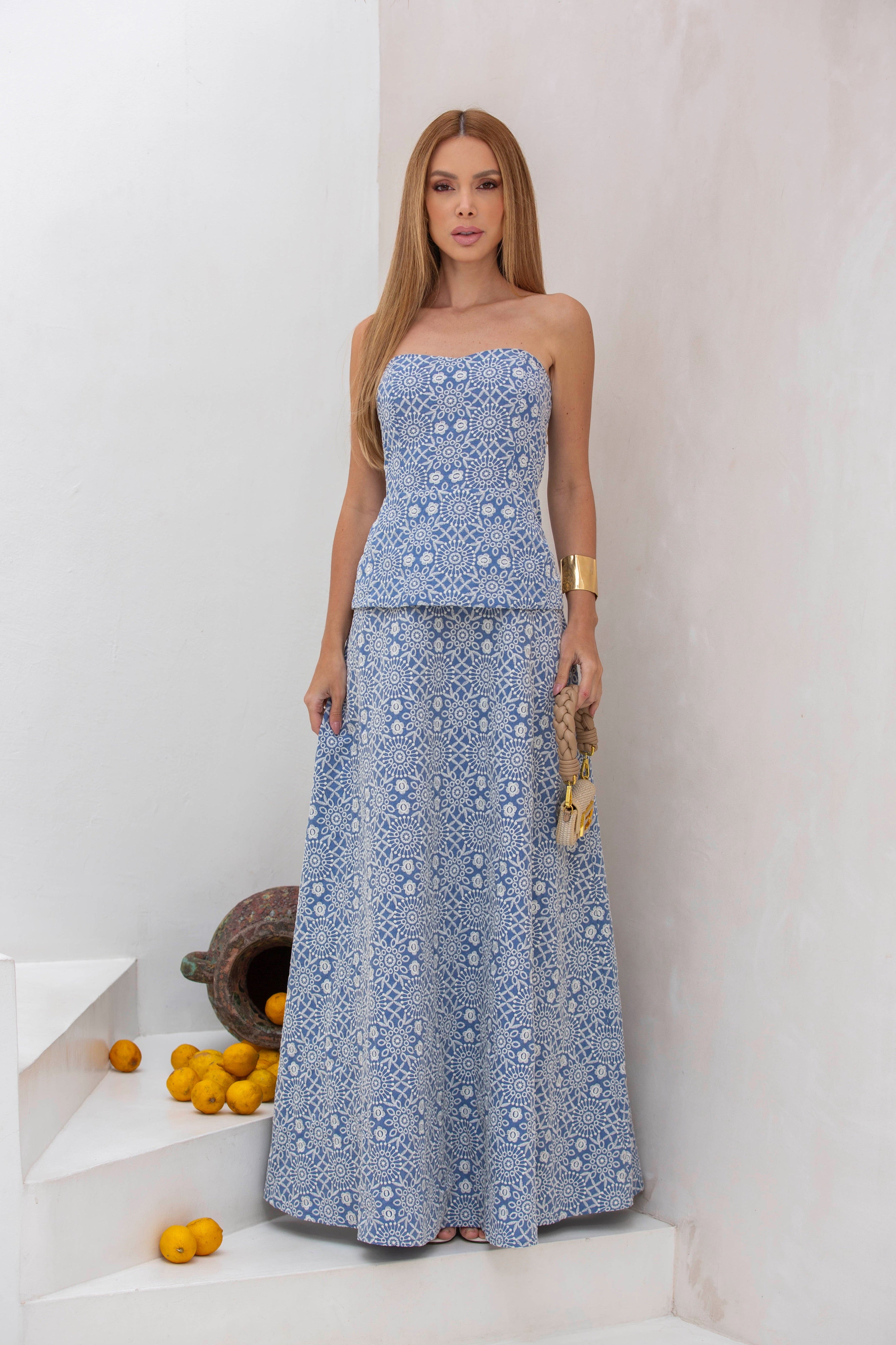 VESTIDO LONGO TOMARA QUE CAIA EM LAISE AZUL