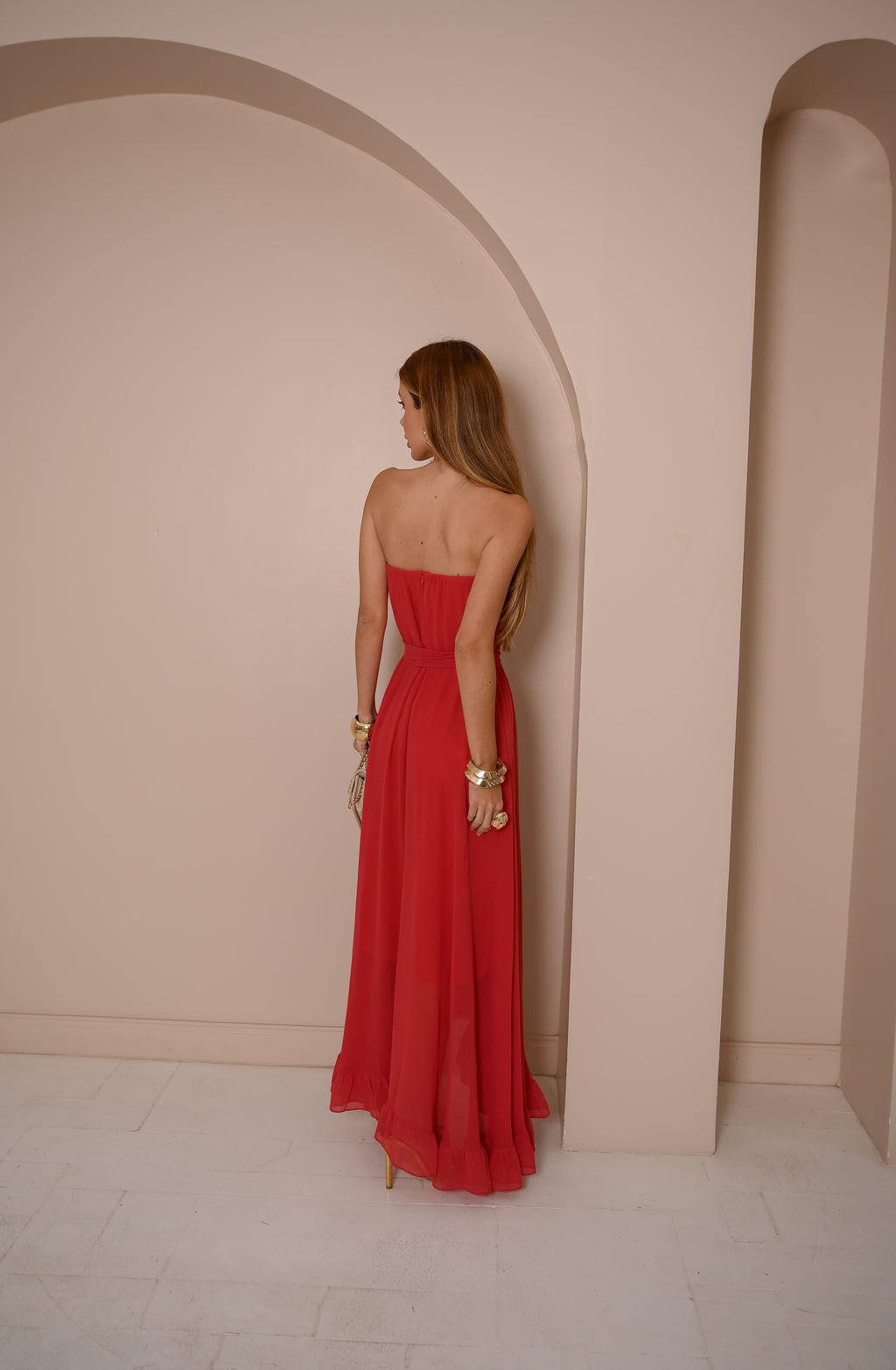 VESTIDO MIDI TOMARA QUE CAIA DECOTE CORAÇÃO BARRA ASSIMÉTRICA VERMELHO