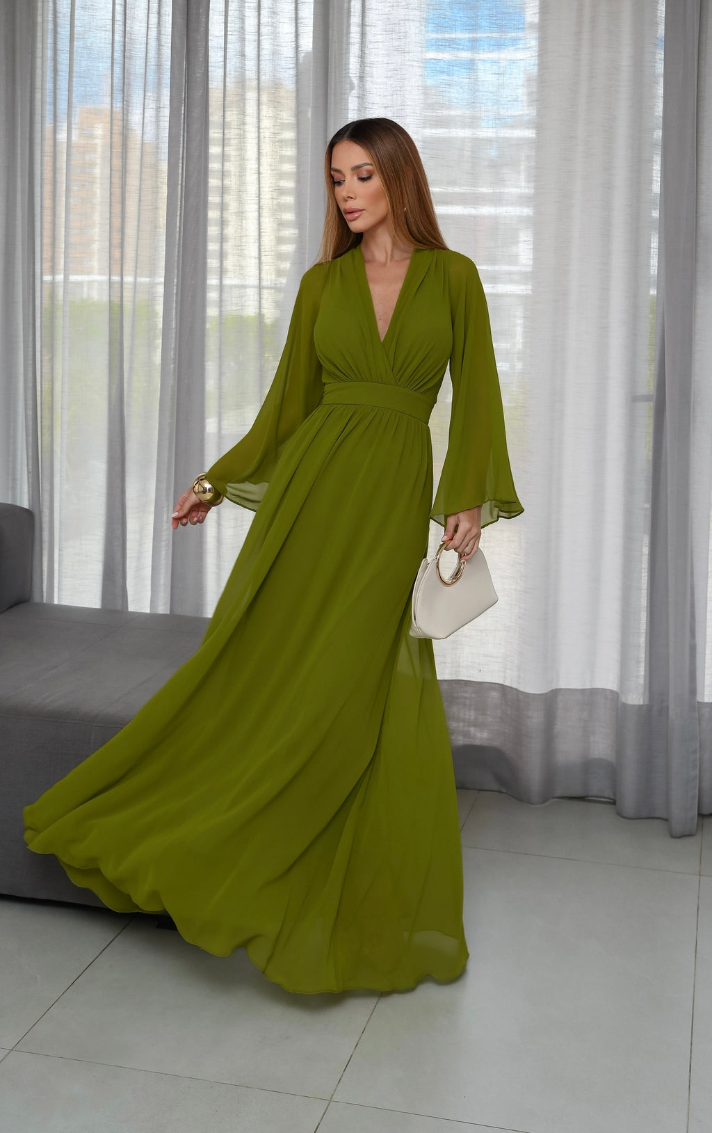 VESTIDO LONGO DECOTE V COM MANGA SINO VERDE
