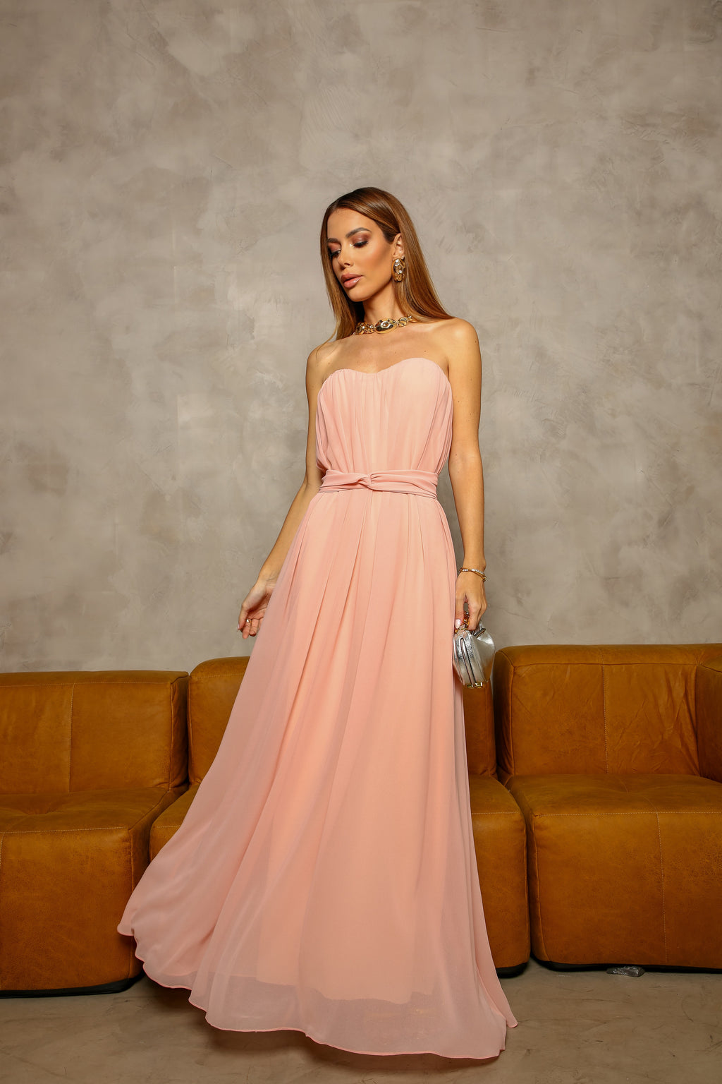 VESTIDO LONGO TOMARA QUE CAIA COM BUSTO DRAPEADO ROSA