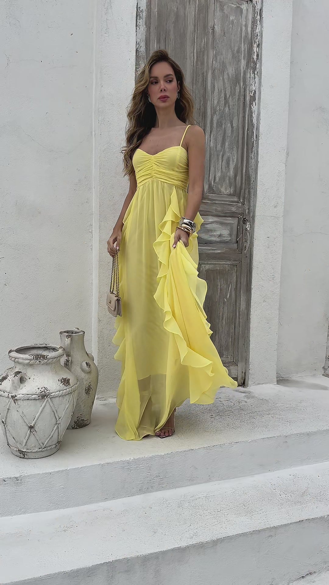 VESTIDO LONGO DECOTE CORAÇÃO COM ALÇAS E BABADO CASCATA AZUL